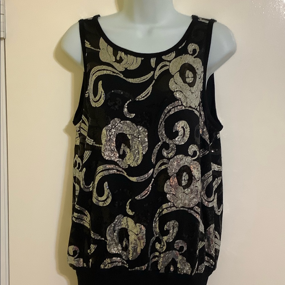 Karen Kane Top